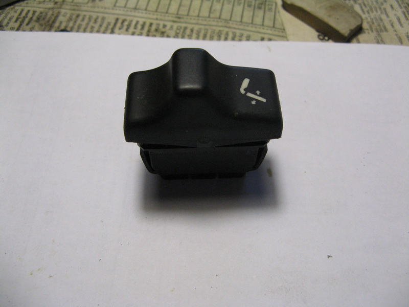 button 02